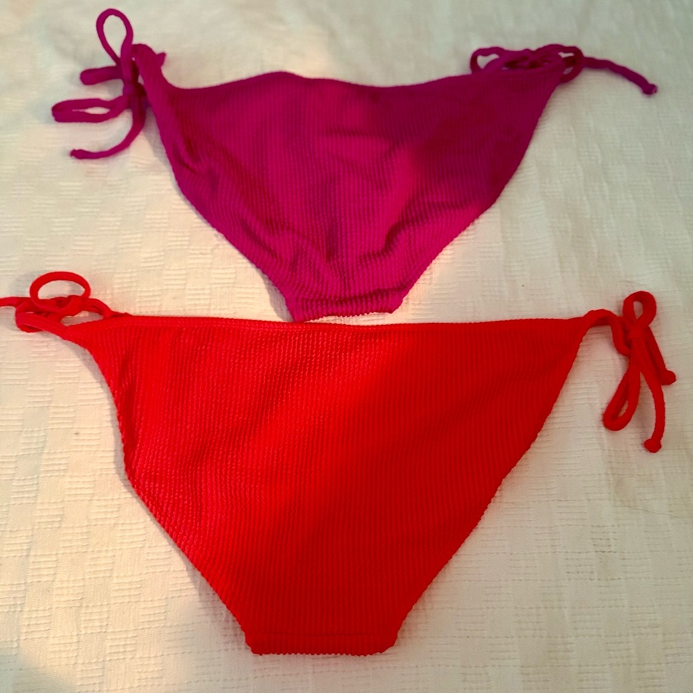 No Boundaries Hot Pink Bikini and Coral Red Bottoms. - Picture 8 of 9